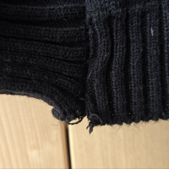 Whisper Skull Gothic Halloween Open Front Acrylic Sweater Cardigan Small - Picture 6 of 11